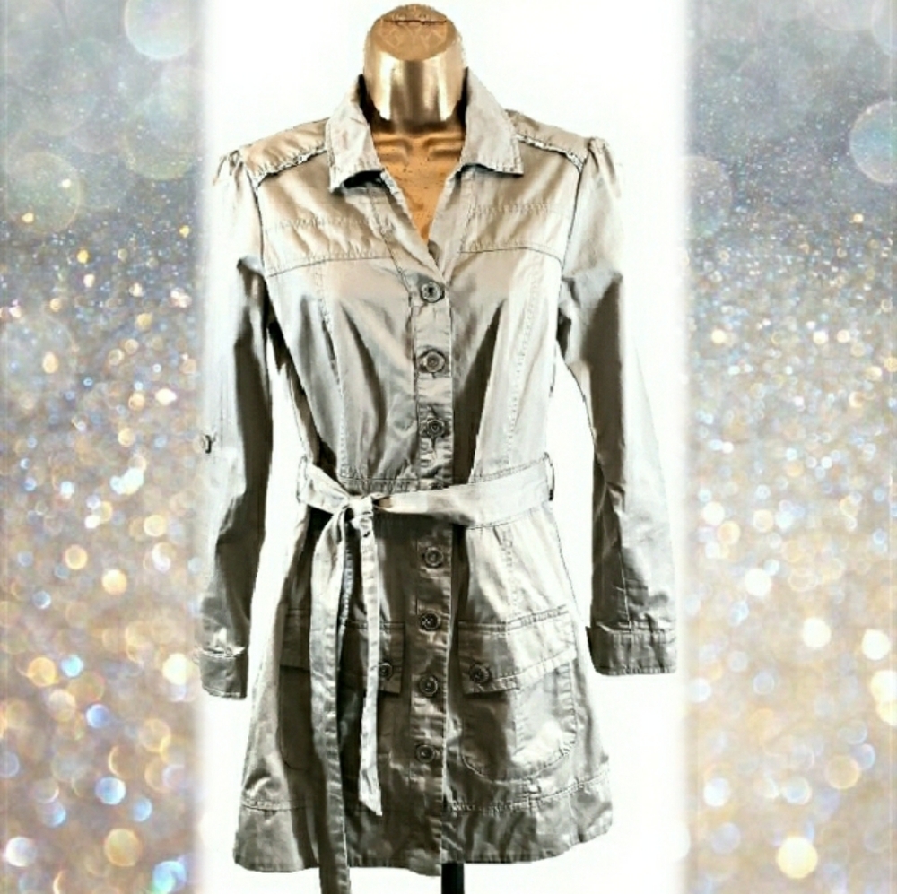 BLVD. Taupe blazer Size Small